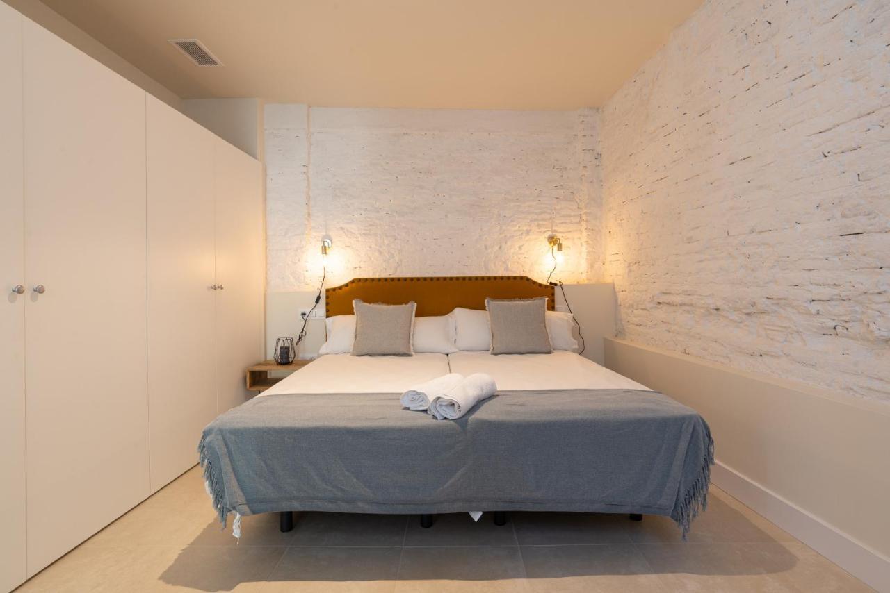 Urbe10 Carreteria Big Terrace Suite Málaga Exteriör bild