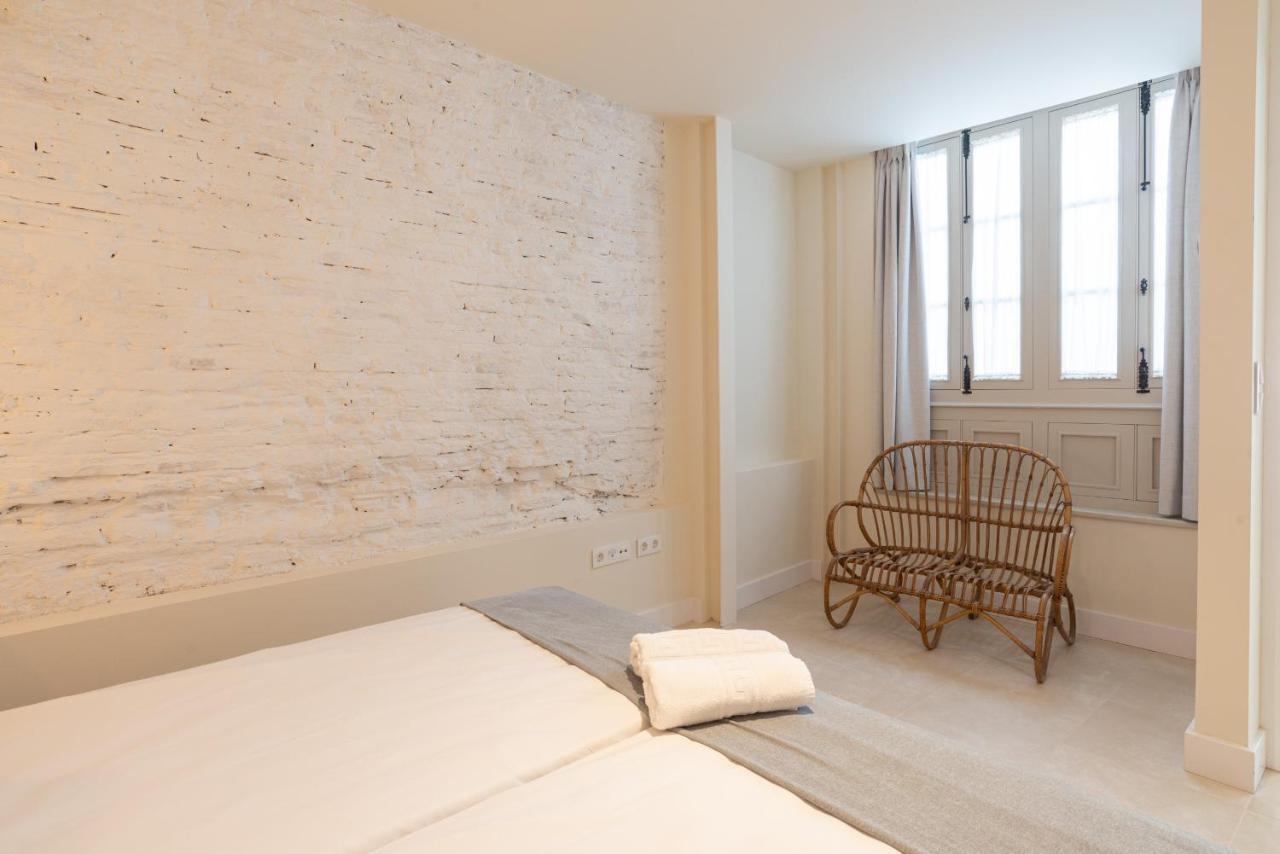 Urbe10 Carreteria Big Terrace Suite Málaga Exteriör bild