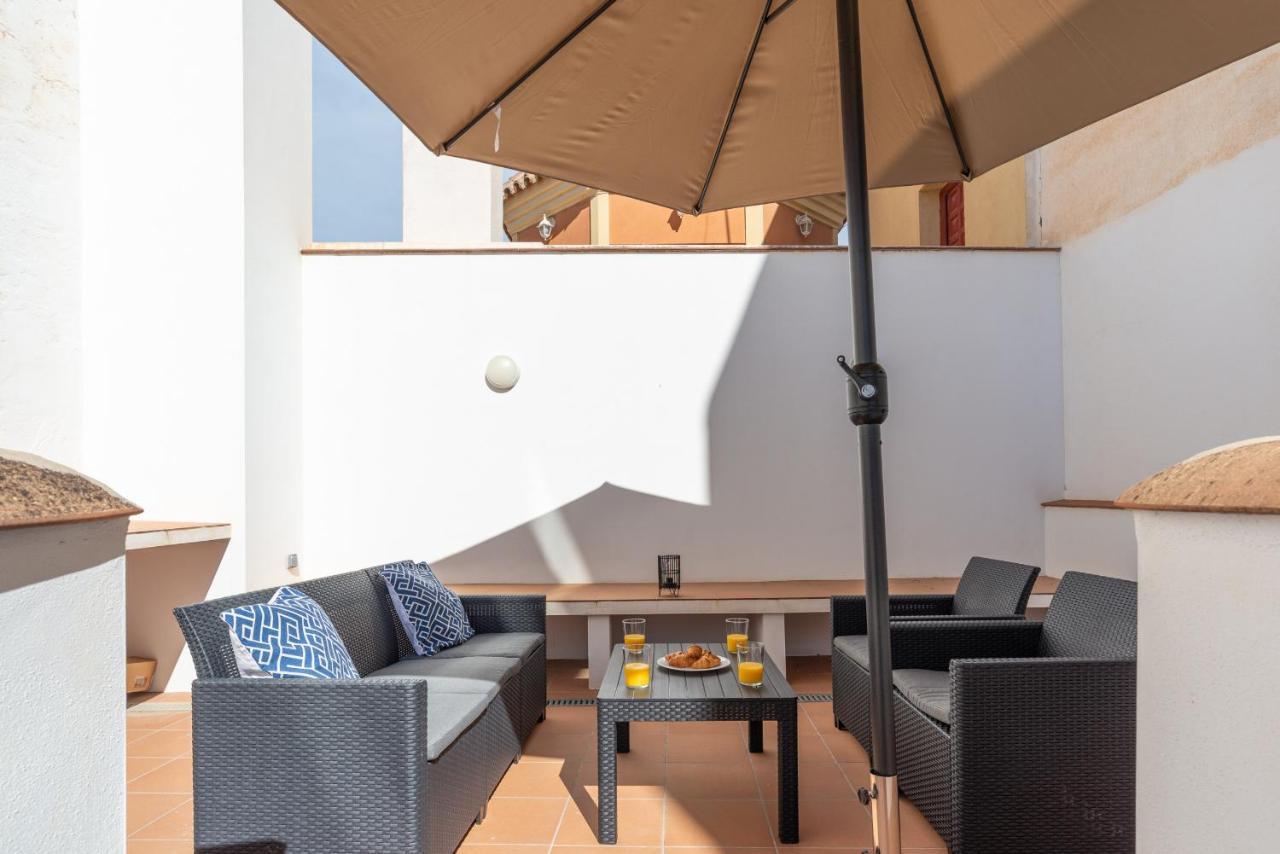 Urbe10 Carreteria Big Terrace Suite Málaga Exteriör bild
